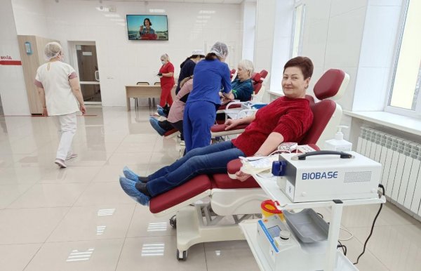 Кров – це донат: кропивничан закликають ставати донорами крові (ФОТО)