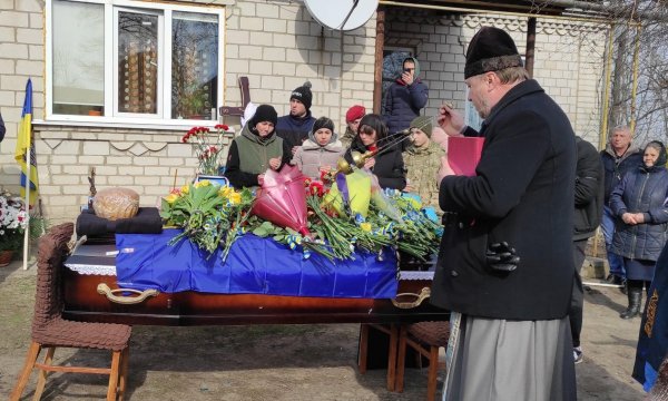 У громадах Кіровоградщини прощалися із загиблими захисниками (ФОТО)