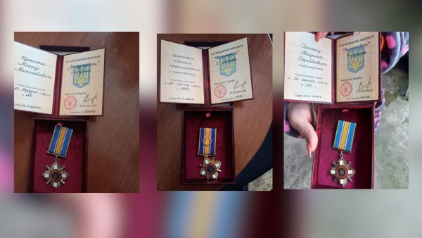 Рідним двох загиблих військових з Кіровоградщини передали їхні нагороди