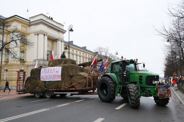 У Варшаві польські фермери влаштували масштабний протест
