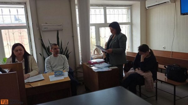 Обвинувачують у зловживанні службовим становищем начальницю управління освіти Кропивницької міськради