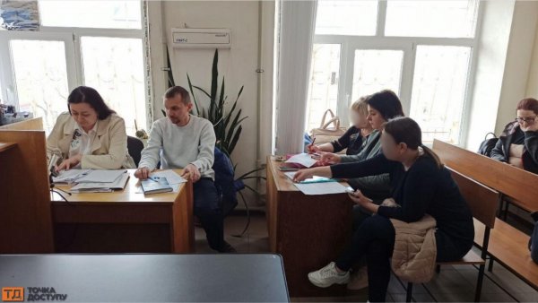 Обвинувачують у зловживанні службовим становищем начальницю управління освіти Кропивницької міськради
