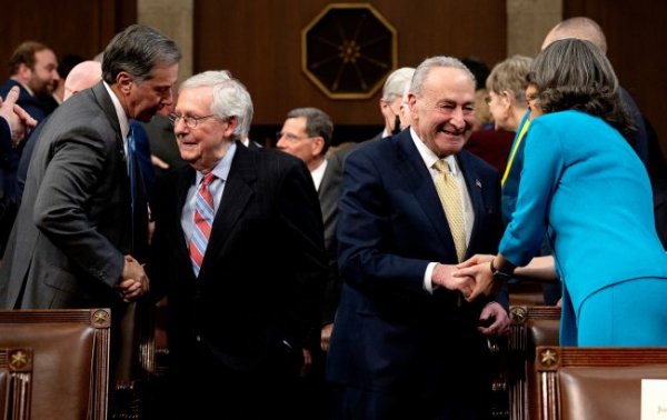 
Сенат США зібрався щодо допомоги Україні: чому можуть не проголосувати сьогодні 
