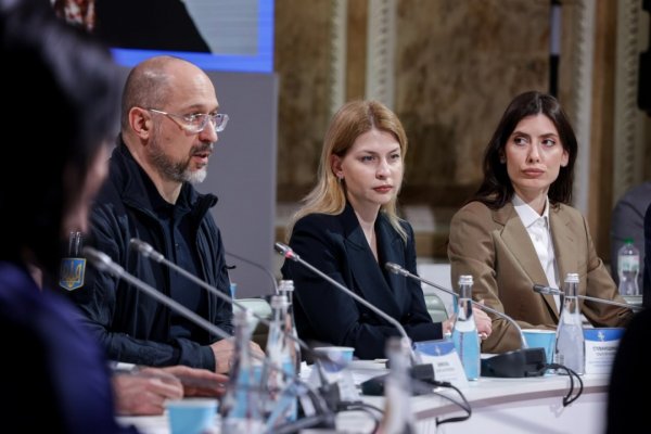 Уряд готовий допомагати громадам залучати кошти ЄС на реалізацію проєктів – Шмигаль