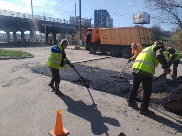 У Кропивницькому ямковий ремонт доріг планують завершити до липня