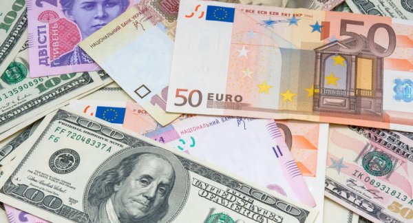 Долар по 40: чому не варто боятися валютних коливань