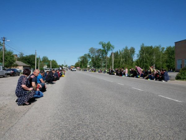 Загинув у Харківській області: у громаді на Кіровоградщині попрощалися із 42-річним захисником (ФОТО)