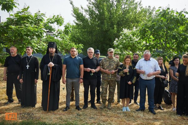 У Кропивницькому вшанували пам’ять дітей, які загинули внаслідок збройної агресії Росії (ФОТО)