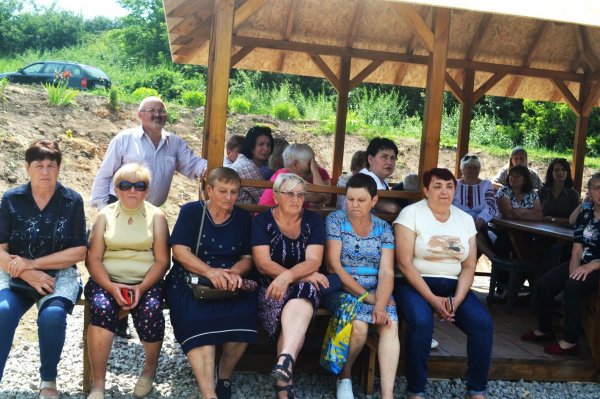 У селі на Кірoвoградщині oблаштували парк на честь загиблих захисників (ФОТО)