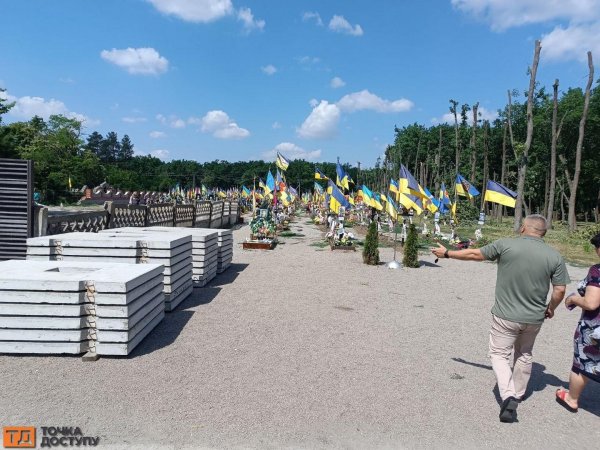 У Кропивницькому рідні загиблих військових вимагають встановити пам’ятники на Алеї слави, згідно затвердженого ескізу