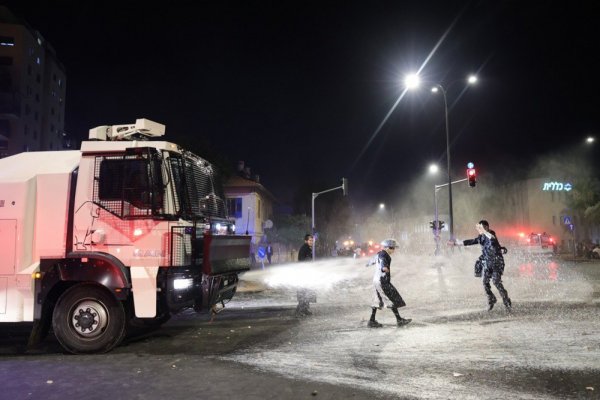 В Єрусалимі відбулися сутички на протесті проти обов'язкової військової служби для ультраортодоксів
                                