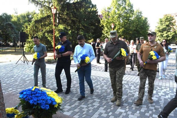 У Кропивницькому відзначили День Української Державності (ФОТО)