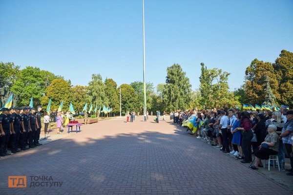 У Кропивницькому відбулись урочистості з нагоди Дня прапора (ФОТОРЕПОРТАЖ)