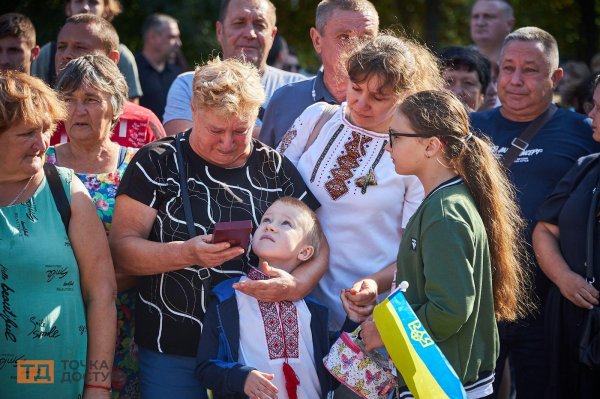 У Кропивницькому відбулись урочистості з нагоди Дня прапора (ФОТОРЕПОРТАЖ)