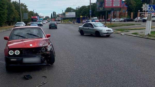 Водій Lanos не пропустив ВMW. У Кропивницькому сталась ДТП (ФОТО)