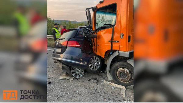 Чоловік та дівчина з Кіровоградщини загинули у ДТП на Львівщині