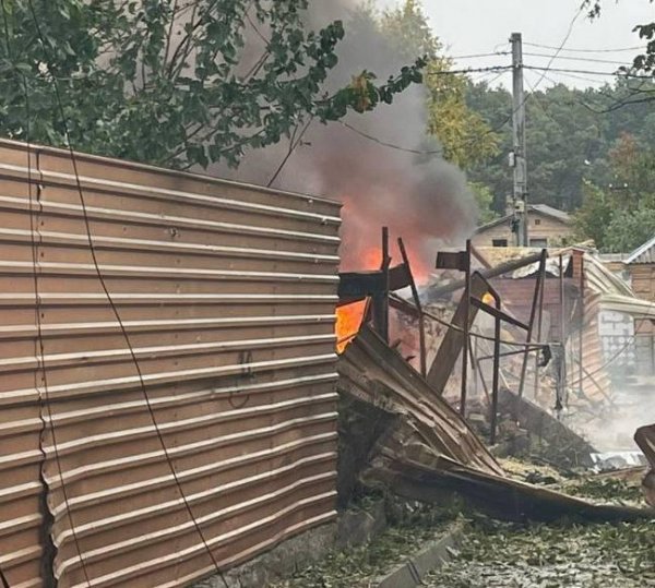 Внаслідок російської атаки у Кропивницькому загинув чоловік. Пошкоджені житлові будинки