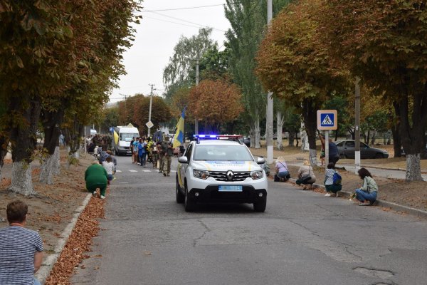 У громаді на Кіровоградщині попрощалися з 33-річним військовим, який загинув у Курській області (ФОТО)