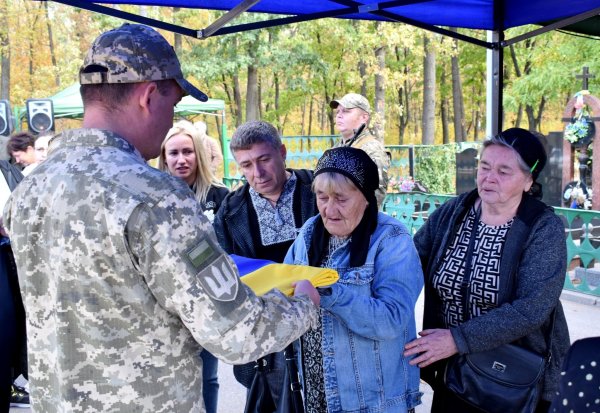 Загинув у 36 років: у Кропивницькому попрощалися з військовим (ФОТО)