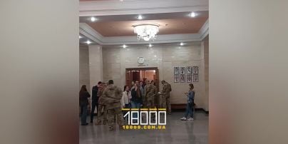 
Працівники ТЦК прийшли на концерт популярного коміка: відео
