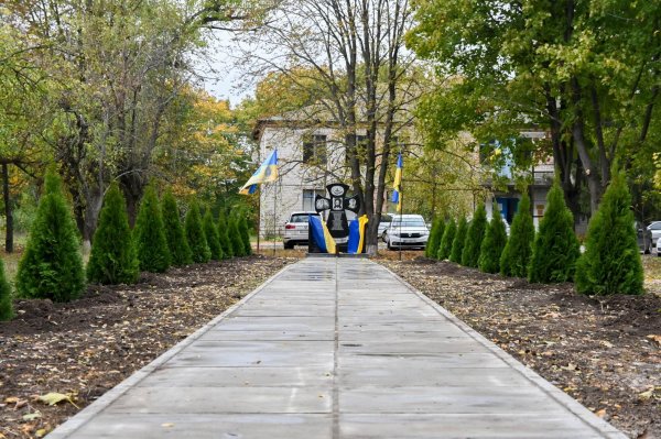 У селі на Кіровоградщині відкрили алею пам’яті на честь загиблих військових