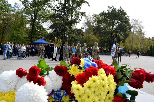 Загинув у 36 років: у Кропивницькому попрощалися з військовим (ФОТО)