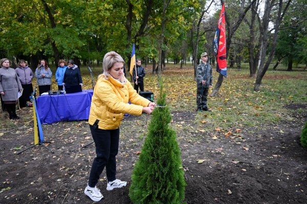 У селі на Кіровоградщині відкрили алею пам’яті на честь загиблих військових