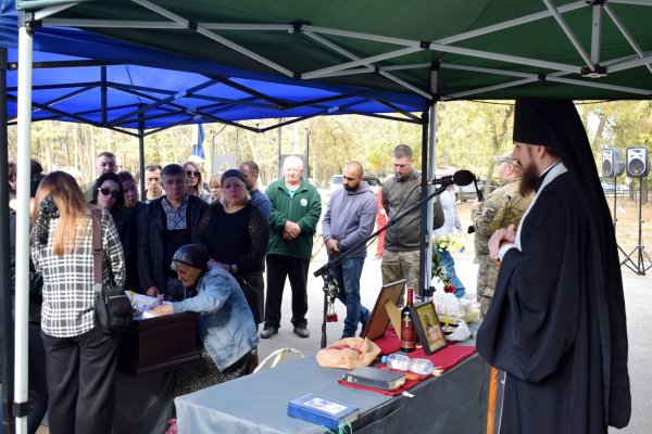 Загинув у 36 років: у Кропивницькому попрощалися з військовим (ФОТО)