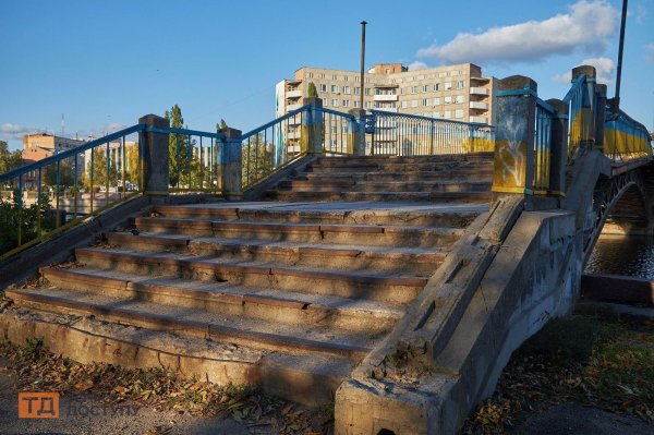 У міськраді розповіли, коли відремонтують пішохідний міст через Інгул у центрі Кропивницького