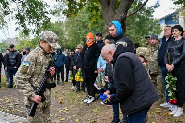 У селі на Кіровоградщині відкрили алею пам’яті на честь загиблих військових