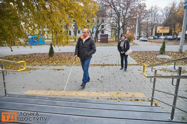 Відділення підвищеної доступності: у Кропивницькому працює перше інклюзивне відділення банку