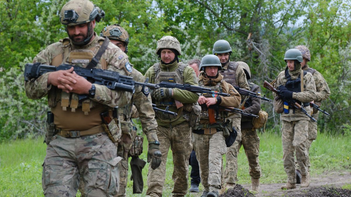українські військові