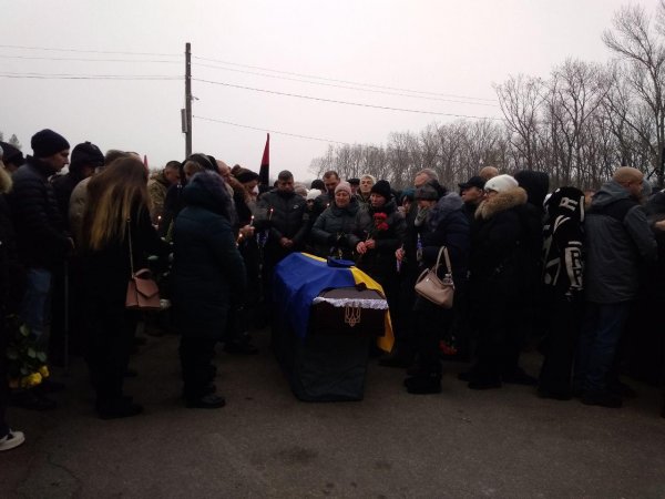 Загинули на Донеччині: у Кропивницькому попрощались із двома захисниками