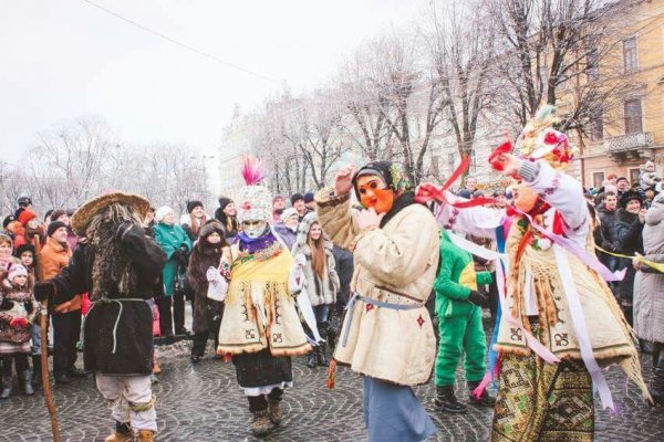 
Щедрий вечір 2024 року: чому це день Маланки і які традиції в українців існують
