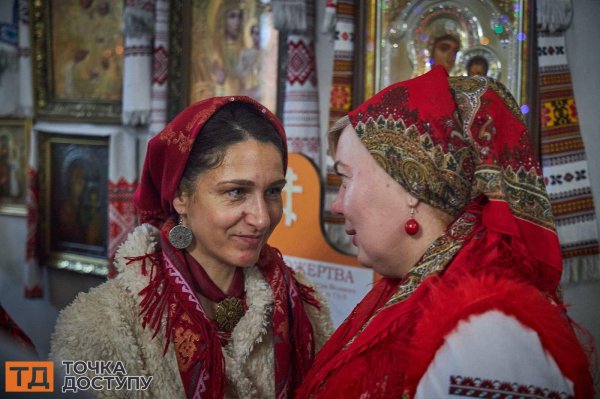 Як у хpамах Кpопивницького відзначають Різдво (ФОТОРЕПОРТАЖ)