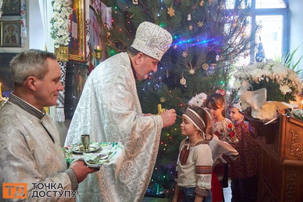 Як у хpамах Кpопивницького відзначають Різдво (ФОТОРЕПОРТАЖ)