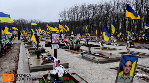 У міській раді розповіли, як триває реконструкція Алеї слави у Кропивницькому