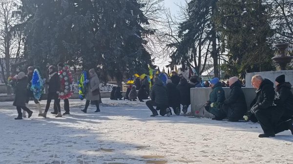 Загинув внаслідок мінометного обстрілу: на Кіровоградщині попрощалися з Віталієм Гетманцем