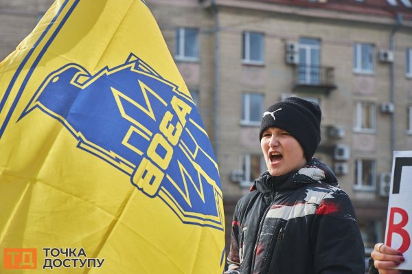 Акція на підтримку полонених і зниклих безвісти захисників відбулась у Кропивницькому (ФОТО)