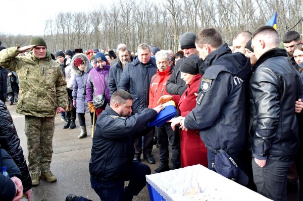 Із п’ятьма захисниками прощалися сьогодні у Кропивницькому