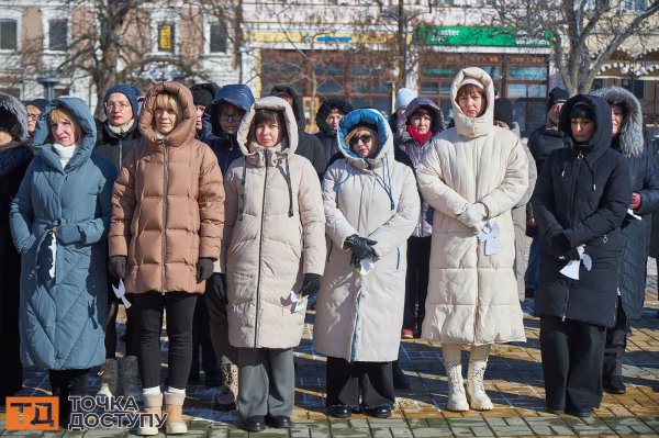 У Кропивницькому вшанували пам'ять Героїв Небесної Сотні та учасників Революції Гідності