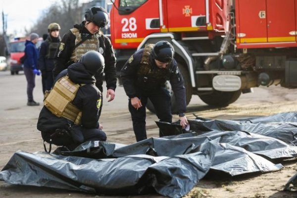 
Страшний удар по Ізюму: серед загиблих – вагітна 19-річна дівчина та її 18-річна сестра (фото)
