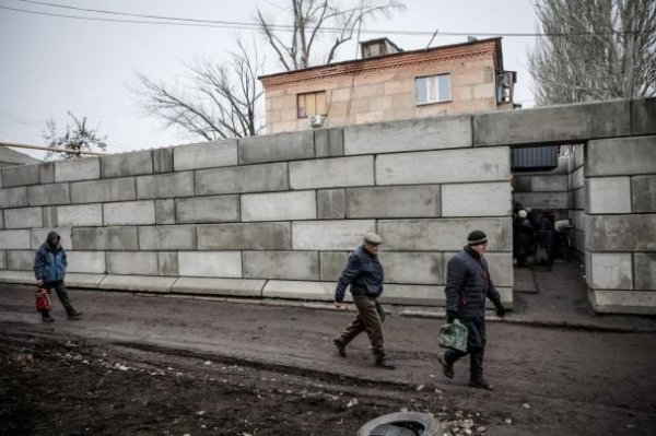 
Попри переговори, краще не стає: у Покровську закривають останнє відділення "Нової пошти" (фото)
