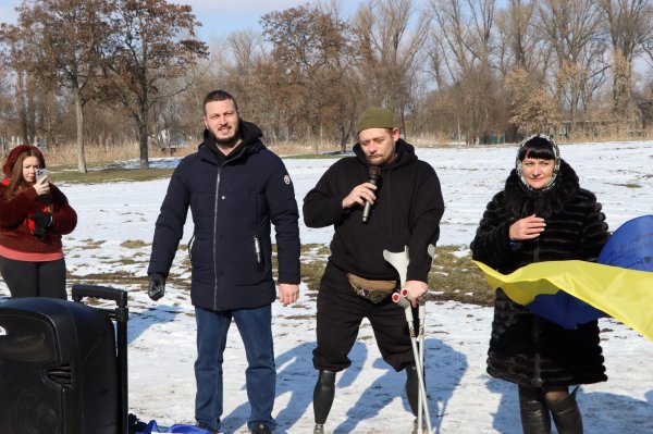 Жіночий автопробіг на підтримку ЗСУ відбувся в Олександрії (ФОТО)