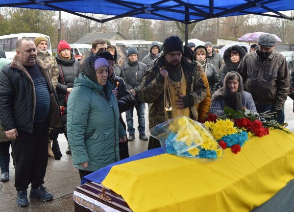 Загинули у Запорізькій області: у Кропивницькому попрощалися з двома захисниками