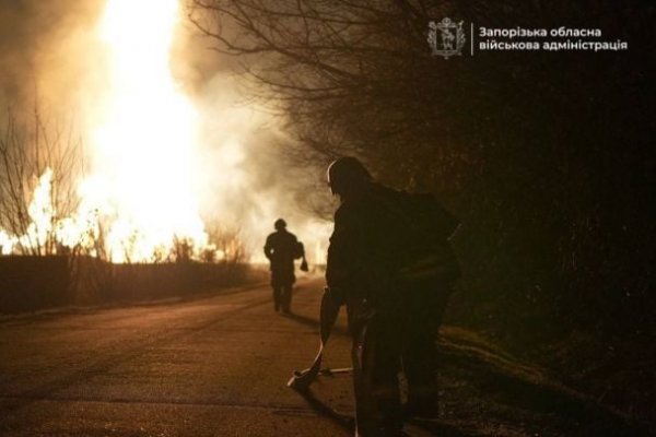 
Через удар російського безпілотника на Запоріжжі можливі перебої з постачанням газу і тепла
