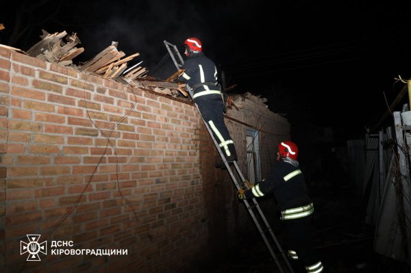 Пошкоджені будинки, постраждали люди: які наслідки російської атаки у Кропивницькому