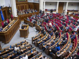 У Верховній Раді не розглядають пропозицій щодо зниження мобілізаційного віку. Про це повідомила народна депутатка Юлія Гришина в ефірі телебачення.