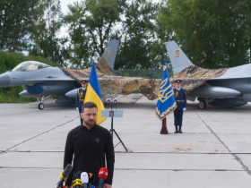 Володимир Зеленський та винищувачі
