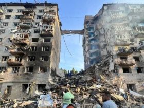 Внаслідок атаки на Київ 17 червня загинули 14 людей, 60 постраждали. Зруйновано під’їзд, триває розбір завалів. Зафіксовано понад 27 уражень.